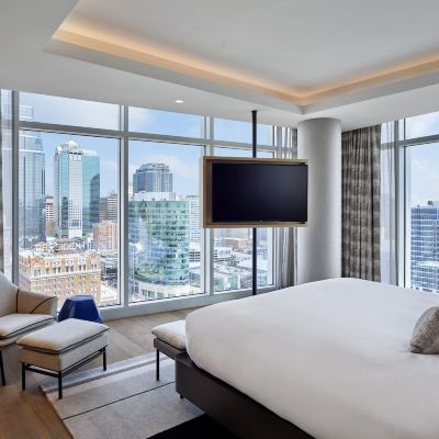 Corner King Suite Loews Kansas City Hotel Promo Code