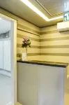 Dizengoff Inn Apartments Hotele w: 