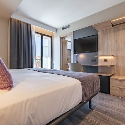 Double Room, 1 King Bed, Balcony Astari Promo Code