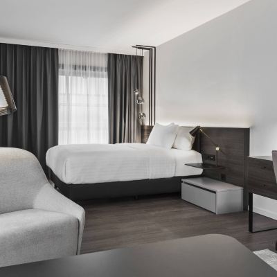 Family Studio, Larger Studio, 1 Queen, Sofa Bed, Corner Room Residence Inn by Marriott Munich Ostbahnhof Promo Code