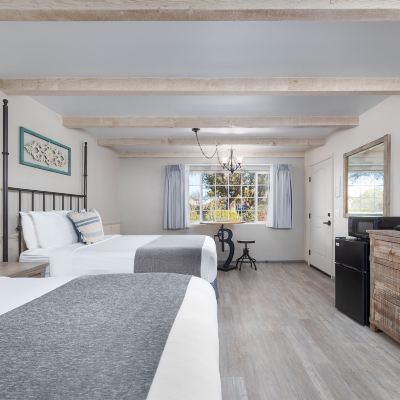 Garden Room (Two Queen Beds) Sky Ranch Lodge Promo Code