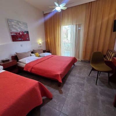 Deluxe Triple Room Victor-Eleni Hotel Promo Code