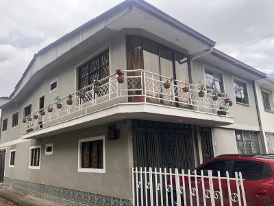 H1 Exceptional Location near Historic Center Hotels in 