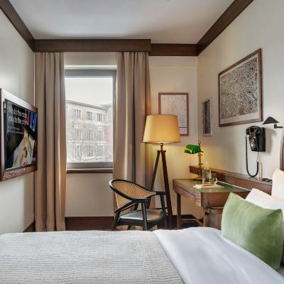 Medium Room Precise Tale Berlin Promo Code
