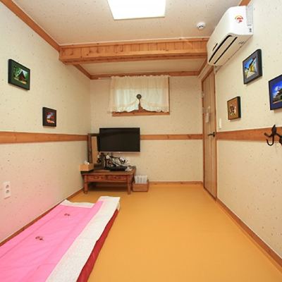 두송이 룸 색동저고리 게스트하우스 쿠폰