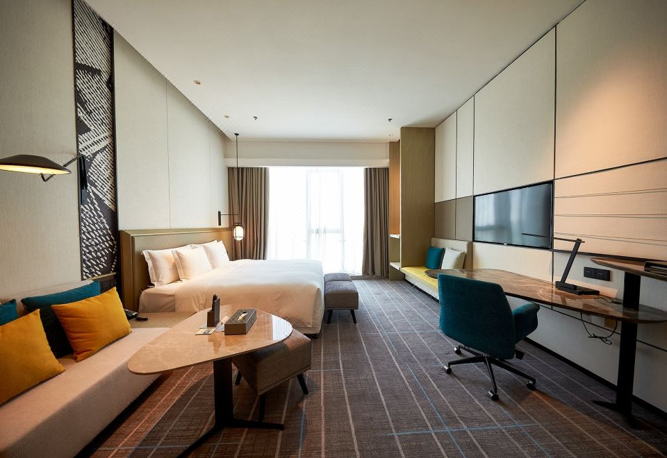 Crowne Plaza QidongDeluxe Double Room