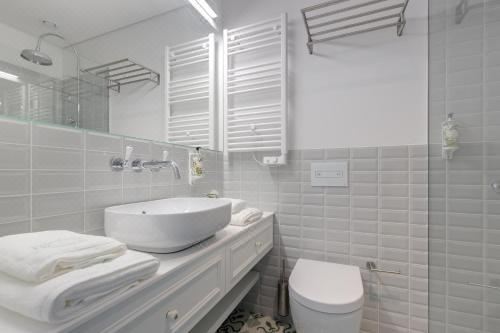 带露台一室公寓