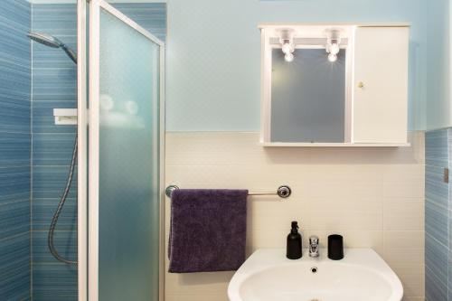 带阳台的双床房