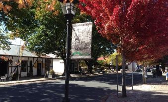 Hahndorf Oak Tree Cottages