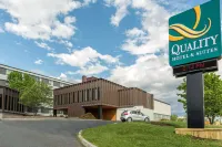 Quality Hotel & Suites Ξενοδοχεία στην πόλη 