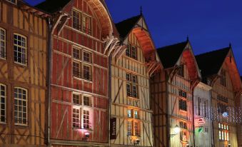 ibis budget Troyes Est - Housity