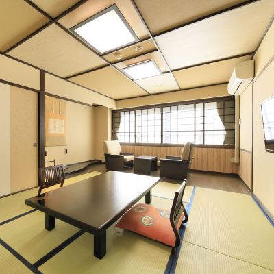 エコノミー和室(禁煙)(布団8枚) 岸権旅館 クーポン