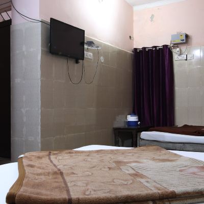 Four Bedded Room Non AC Simran Yatri Niwas Promo Code