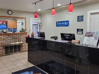Travelodge by Wyndham Wenatchee Hotels in Wenatchee
