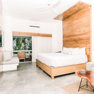 Standard Queen Room Bahia Hotel & Beach House Promo Code