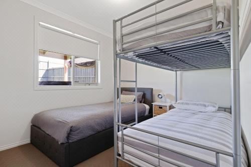 Bay Retreat Three-Bedroom House