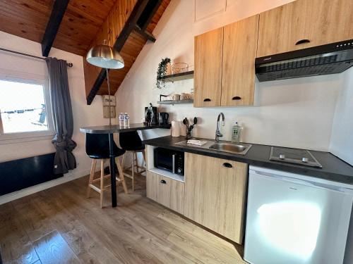 一室房（带沙发）