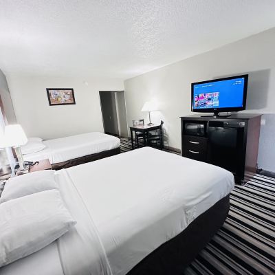 Standard Room, 2 Double Beds, Smoking Econo Lodge Promo Code