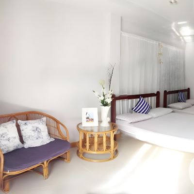 Family-Non-Smoking Lay Day Promo Code