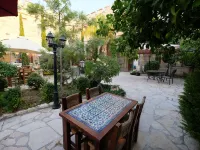 St. George’s Cathedral Pilgrim Guesthouse – Jerusalem Hotel a Gerusalemme