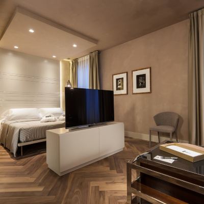 Suite, Canal View (Corner, Sensory Shower, Turkish Bath) Liassidi Wellness Suites Promo Code