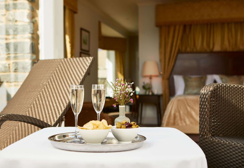 豪华客房， 1 张双人床， 阳台