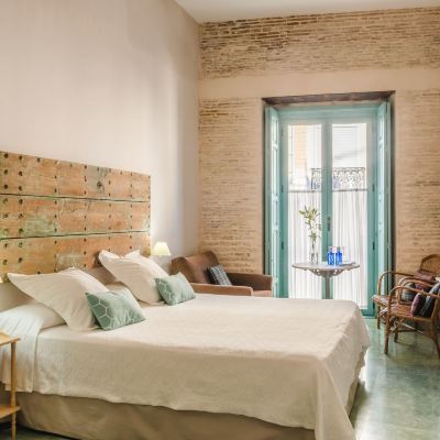 Grand Deluxe Room Hotel Boutique Casa de Colón Promo Code
