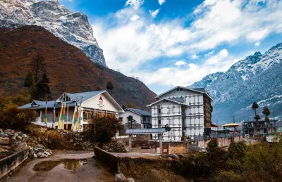 Mount Bayul Shangri-La Resort Hotels in 