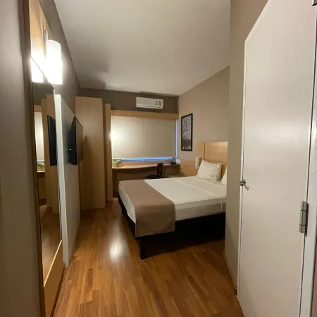 Hotel Oeste Plaza Отели в г. Урубупунга