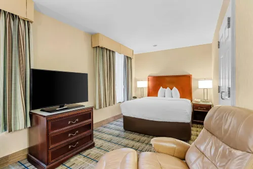 MainStay Suites Airport