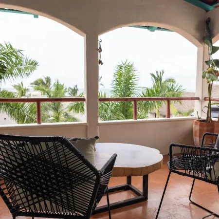 Sayulita Central Hotel