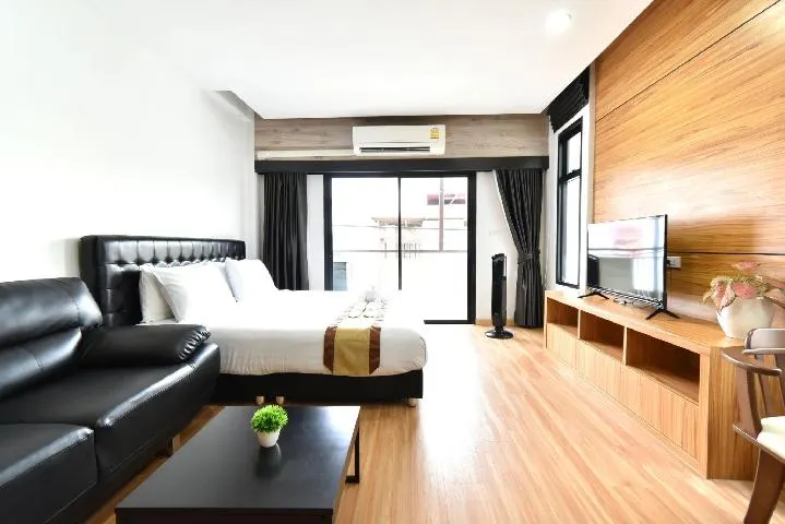 ห้องซูพีเรียร์ เตียงใหญ่ 1 เตียง