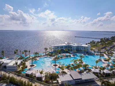 Sunseeker Resort Florida Gulf Coast, Curio Collection Hilton Hoteles en 