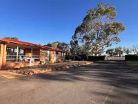 Christine Griffiths Units Hotel a Dubbo