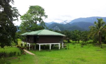 Benarat Lodge