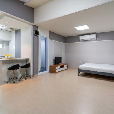 Room 402 (Individual BBQ) 거제도 아쿠아리우스두모 (세스코안전펜션) 쿠폰