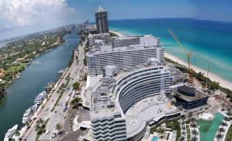 Fontainebleau Miami Beach