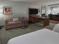 Hampton Inn & Suites by Hilton Montreal-Dorval Hotels in Dorval
