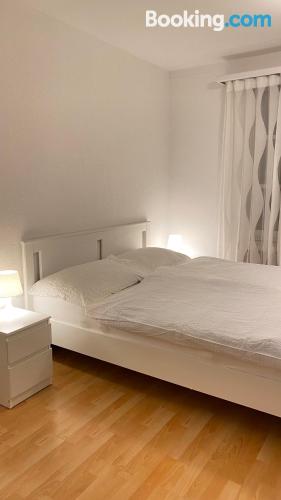 带湖景的双人间