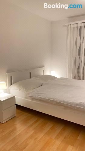 带湖景的双人间