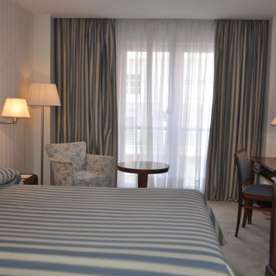 Standard Room With Street View Hermitage Hotel Promo Code