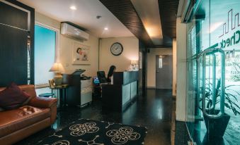 ICheck Inn Residence Soi 2