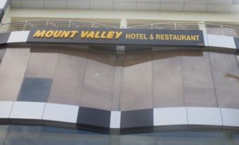 Hotel Mount Valley & Yala Safari