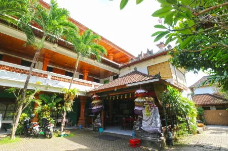 Bali Senia Hotel