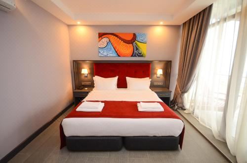 小型套房（带海景的）