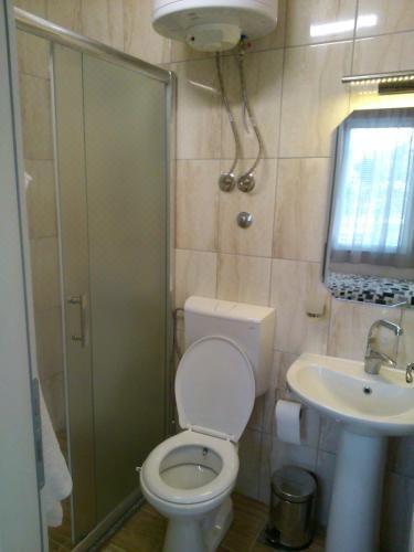 带阳台的四人房