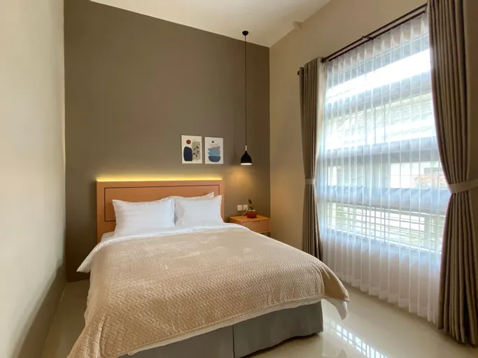 The Pines Smart Homes - Batu
