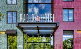 Radio Hotel