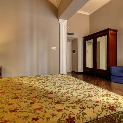 Superior Room Decumani Hotel de Charme Promo Code