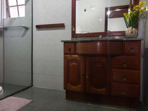 带阳台的双床房